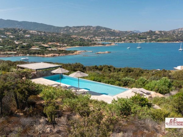 casa indipendente in affitto ad Arzachena in zona Porto Cervo