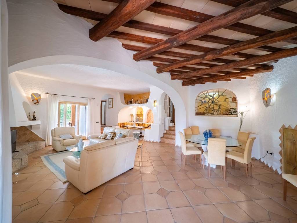 casa indipendente in vendita ad Arzachena in zona Porto Cervo