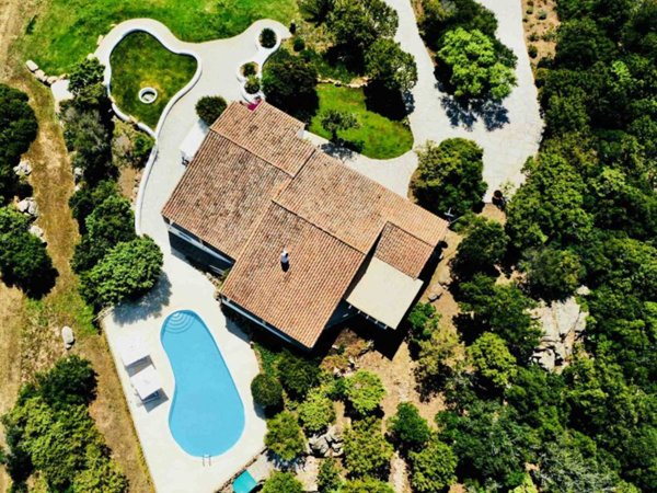 casa indipendente in vendita ad Arzachena in zona Porto Cervo