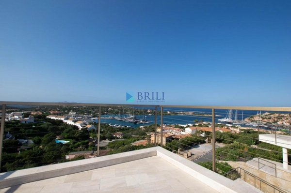 appartamento in vendita ad Arzachena in zona Porto Cervo