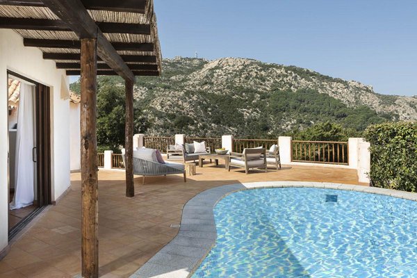 casa indipendente in vendita ad Arzachena in zona Porto Cervo