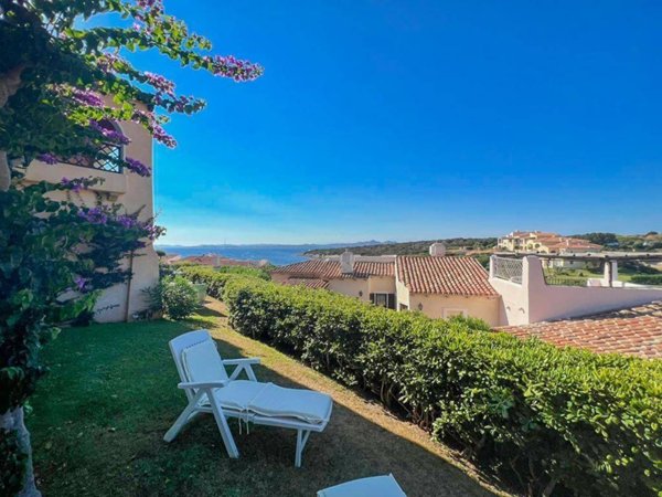 appartamento in vendita ad Arzachena in zona Porto Cervo