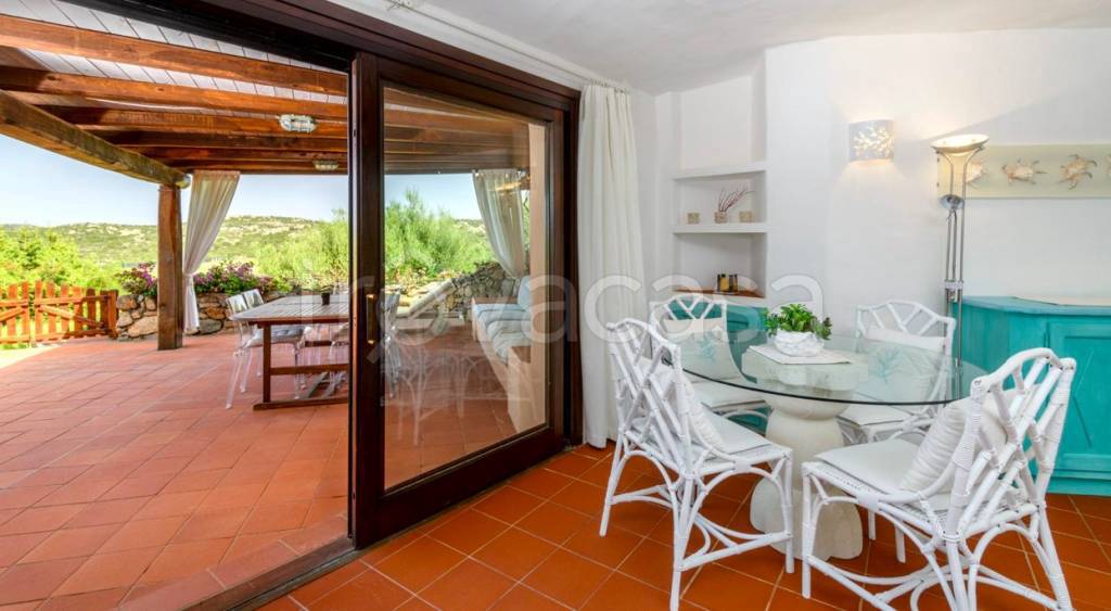 appartamento in vendita ad Arzachena