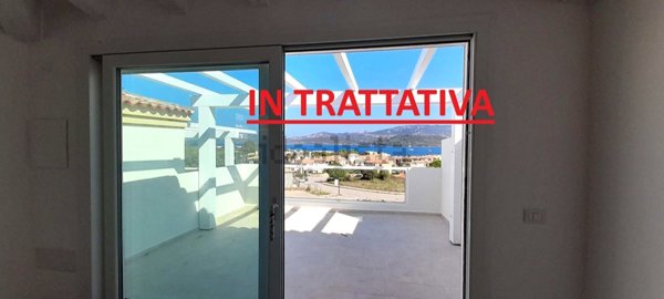 appartamento in vendita ad Arzachena