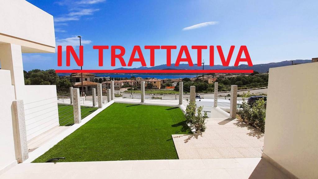 appartamento in vendita ad Arzachena in zona Cannigione