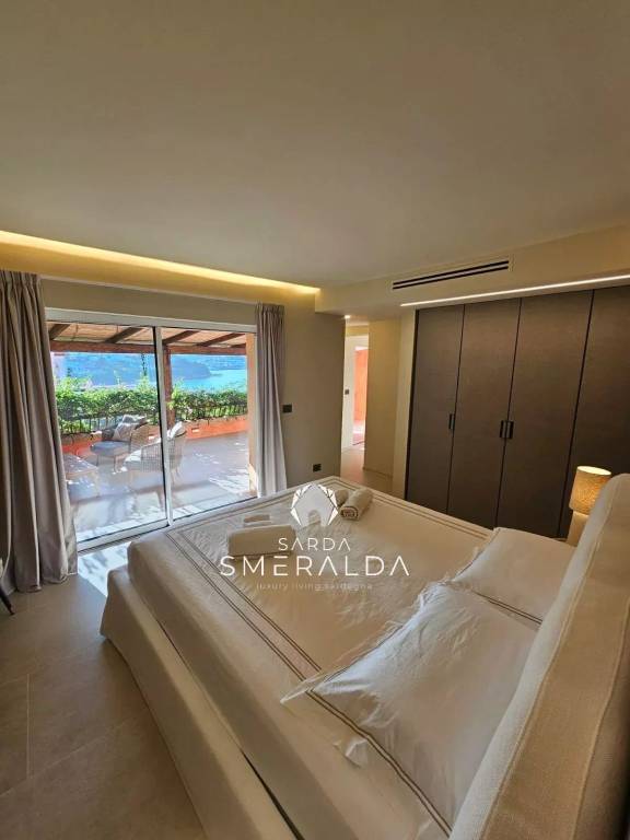 appartamento in vendita ad Arzachena in zona Porto Cervo