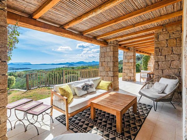 casa indipendente in vendita ad Arzachena in zona Porto Cervo