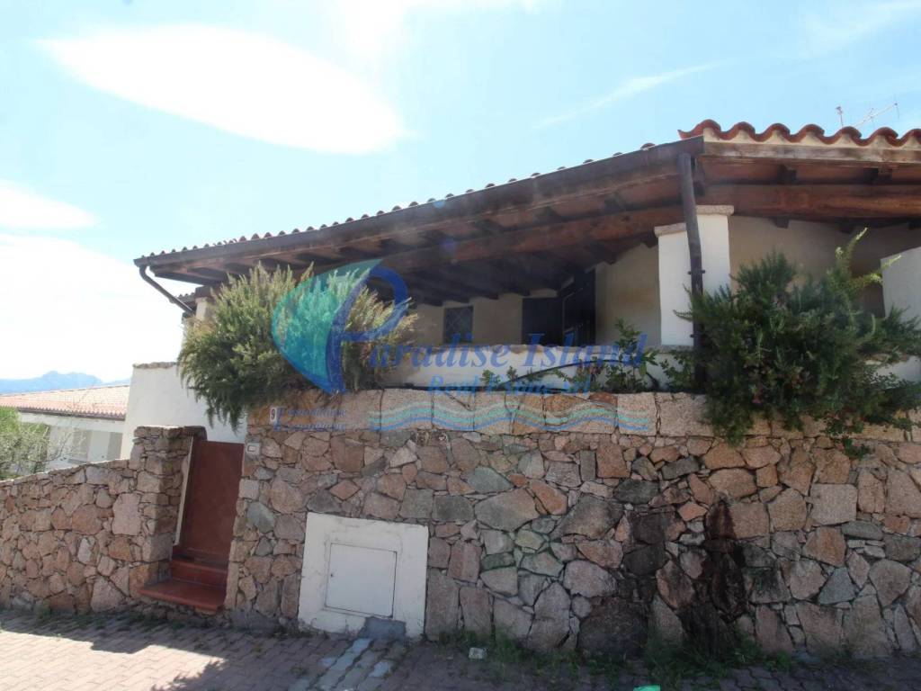 pentavano in vendita ad Arzachena in zona Cannigione