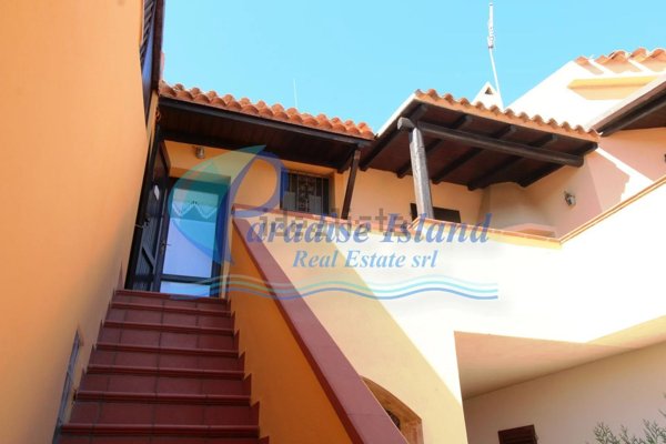 appartamento in vendita ad Arzachena in zona Porto Cervo