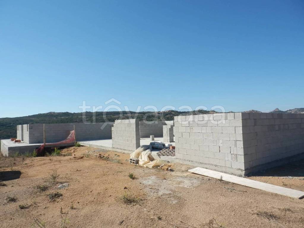appartamento in vendita ad Arzachena