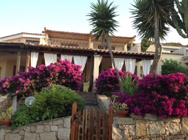 casa indipendente in vendita ad Arzachena in zona Porto Cervo
