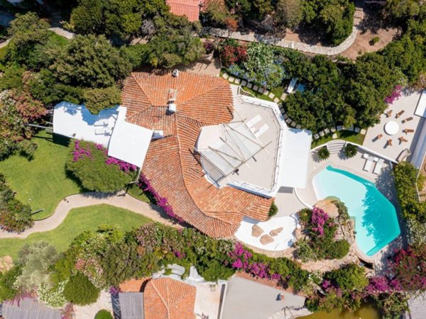 casa indipendente in vendita ad Arzachena in zona Porto Cervo
