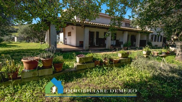casa indipendente in vendita ad Arzachena in zona Porto Cervo