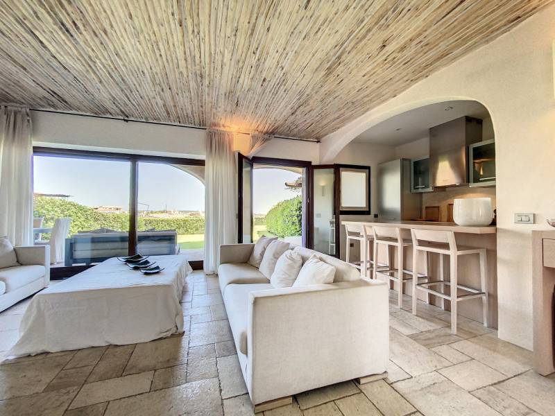 appartamento in vendita ad Arzachena in zona Porto Cervo