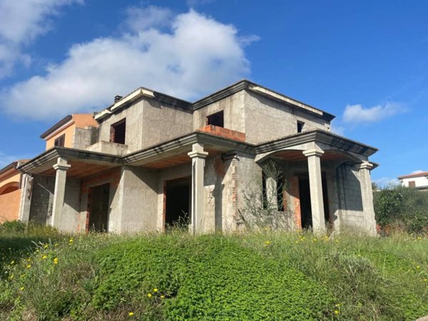 casa indipendente in vendita ad Arzachena