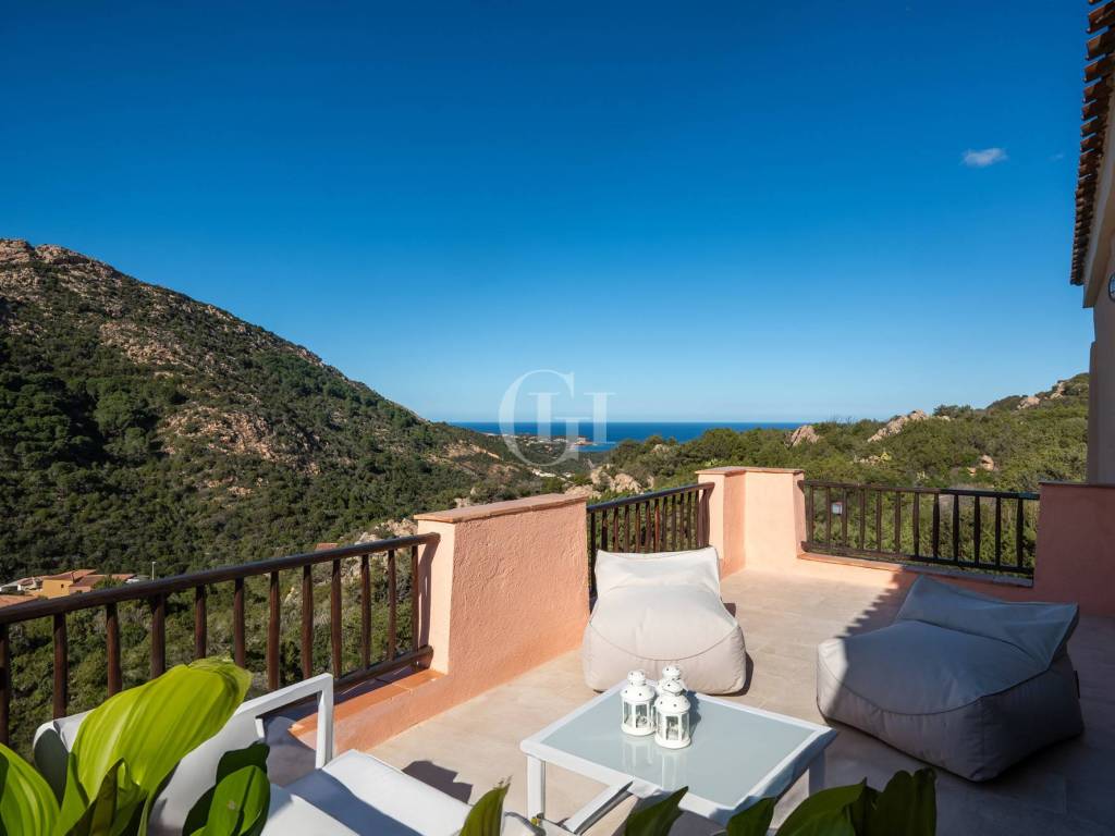 appartamento in vendita ad Arzachena