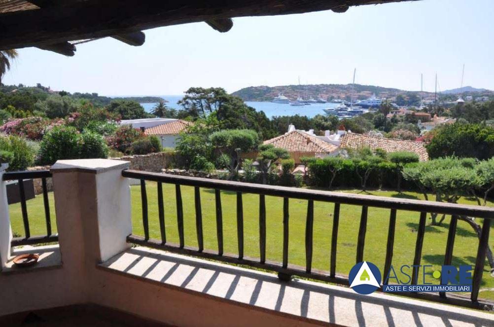 negozio in vendita ad Arzachena in zona Porto Cervo
