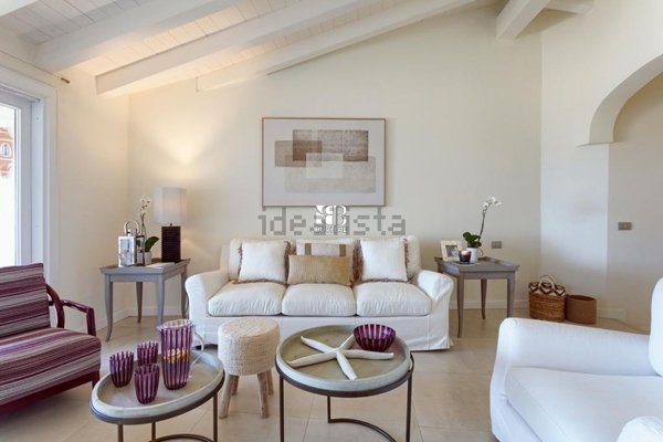 casa indipendente in vendita ad Arzachena in zona Porto Cervo