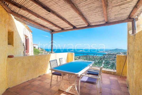 appartamento in vendita ad Arzachena in zona Porto Cervo
