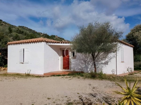 casa indipendente in vendita ad Arzachena in zona Porto Cervo