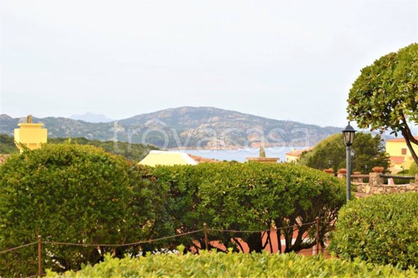 appartamento in vendita ad Arzachena
