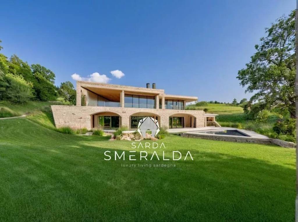 casa indipendente in vendita ad Arzachena in zona Porto Cervo