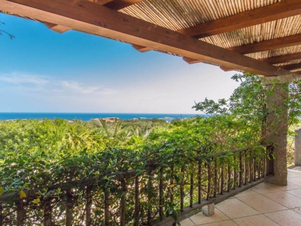 casa indipendente in vendita ad Arzachena in zona Porto Cervo