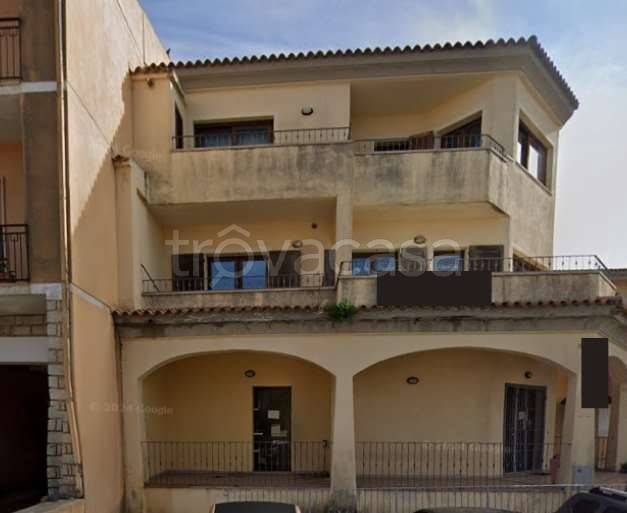 negozio in vendita ad Arzachena