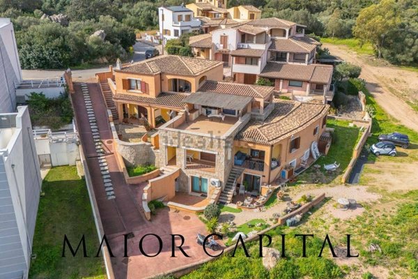 appartamento in vendita ad Arzachena in zona Cannigione