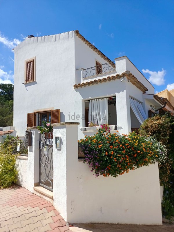 casa indipendente in vendita ad Arzachena