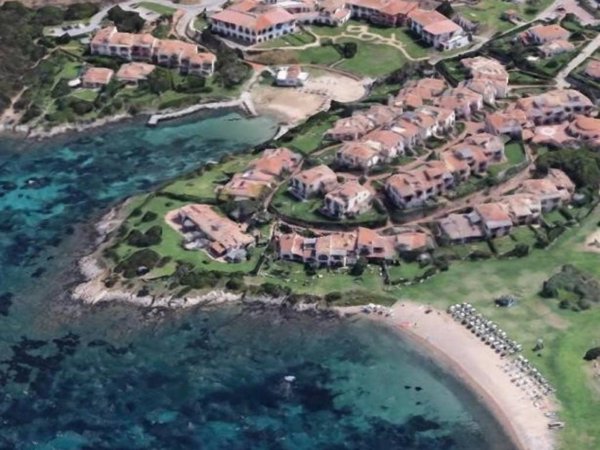 appartamento in vendita ad Arzachena in zona Porto Cervo