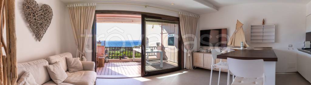 appartamento in vendita ad Arzachena in zona Porto Cervo