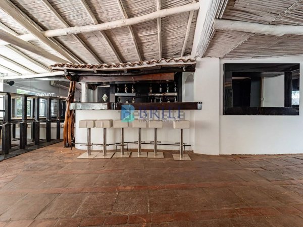 casa indipendente in vendita ad Arzachena in zona Porto Cervo