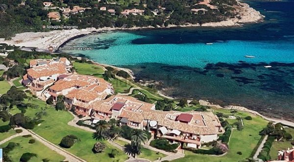 appartamento in vendita ad Arzachena in zona Porto Cervo