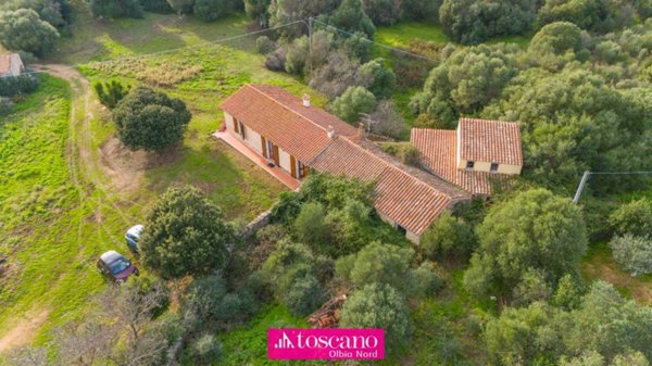 appartamento in vendita ad Arzachena