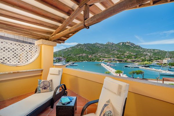 appartamento in vendita ad Arzachena in zona Porto Cervo