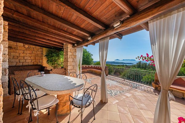 casa indipendente in vendita ad Arzachena in zona Porto Cervo