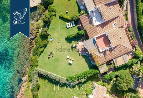 casa indipendente in vendita ad Arzachena in zona Porto Cervo