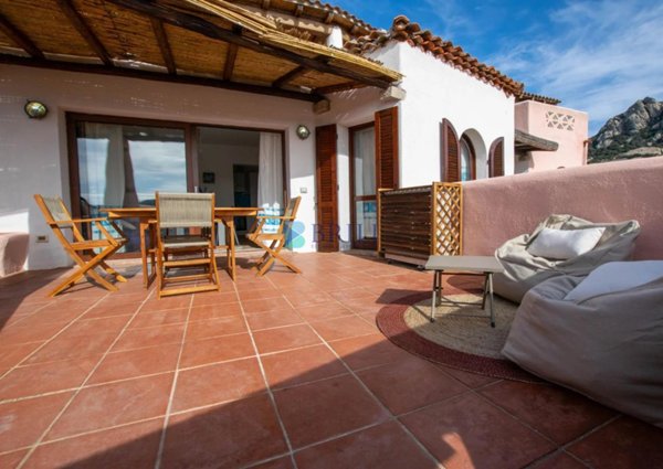 appartamento in vendita ad Arzachena in zona Porto Cervo