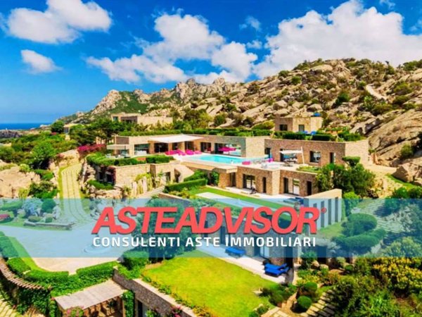 casa indipendente in vendita ad Arzachena in zona Porto Cervo