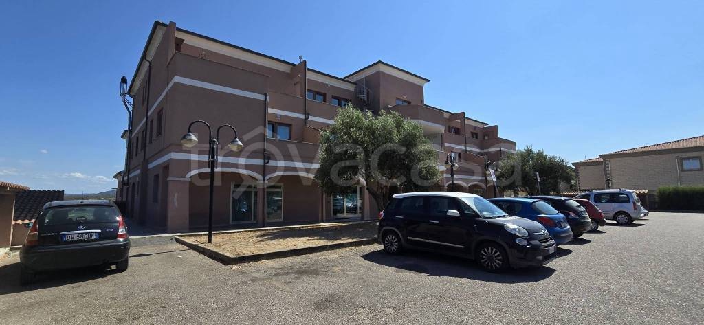 negozio in vendita ad Arzachena