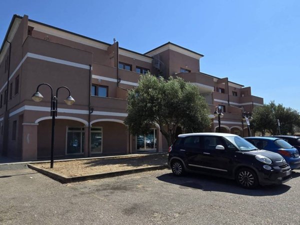 negozio in vendita ad Arzachena