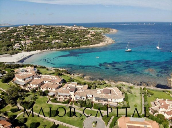 appartamento in vendita ad Arzachena in zona Porto Cervo