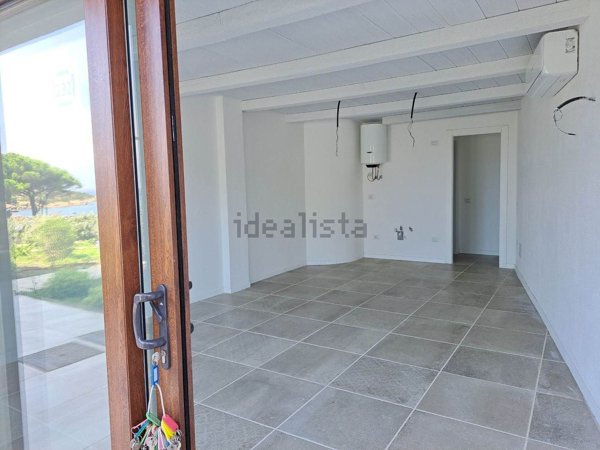 appartamento in vendita ad Arzachena in zona Baja Sardinia