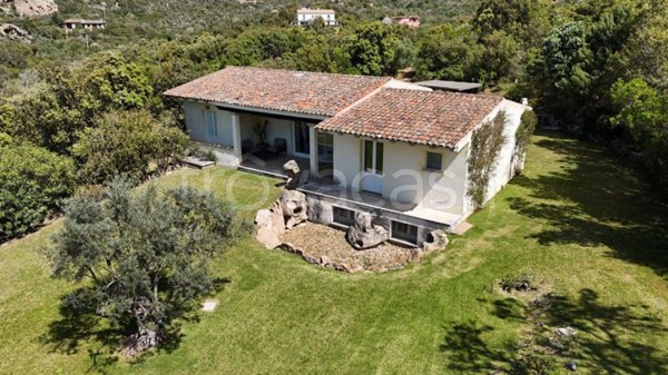 casa indipendente in vendita ad Arzachena in zona Porto Cervo