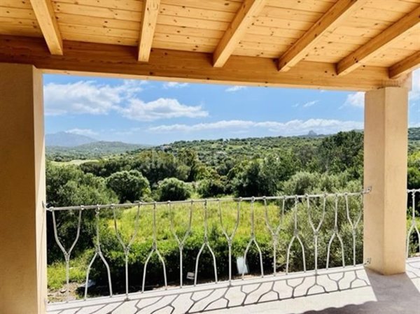 casa indipendente in vendita ad Arzachena