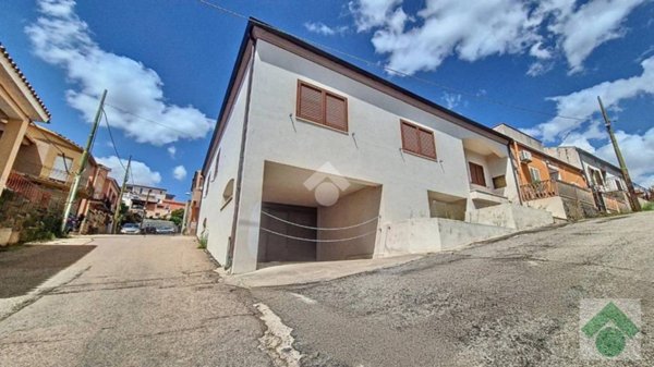 casa indipendente in vendita ad Arzachena