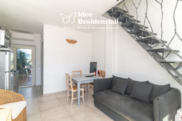 casa indipendente in vendita ad Arzachena in zona Cannigione