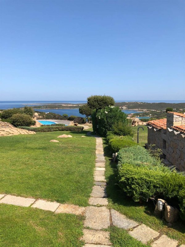 appartamento in vendita ad Arzachena in zona Porto Cervo