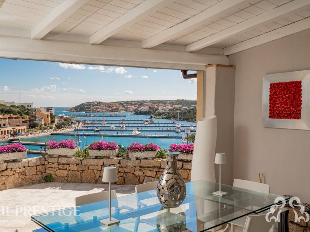 casa indipendente in vendita ad Arzachena in zona Porto Cervo